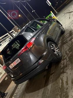 تۆیۆتا ڕاڤ 4